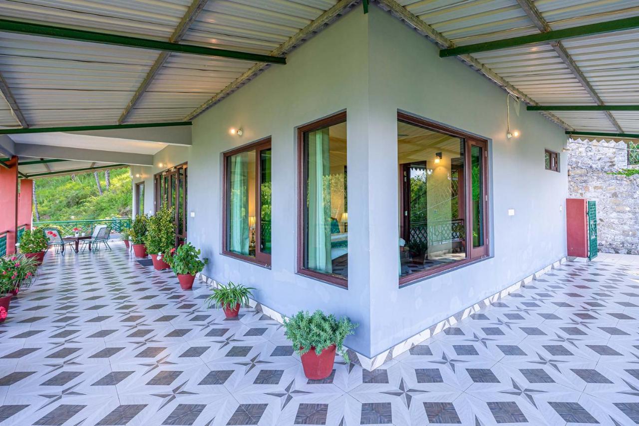 Stayvista At Cecil Cottages With Barbeque, Hill View Касаулі Екстер'єр фото