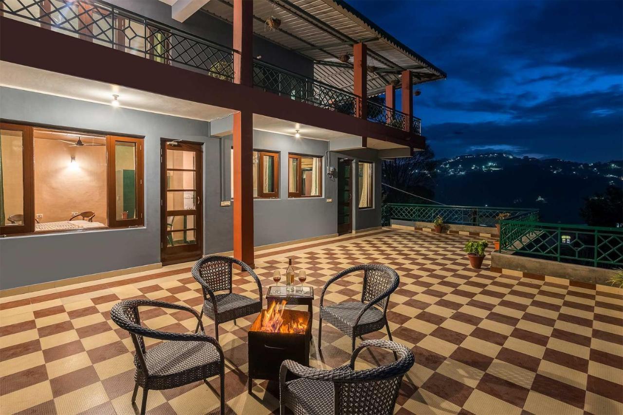 Stayvista At Cecil Cottages With Barbeque, Hill View Касаулі Екстер'єр фото