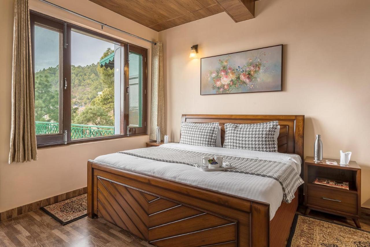 Stayvista At Cecil Cottages With Barbeque, Hill View Касаулі Екстер'єр фото