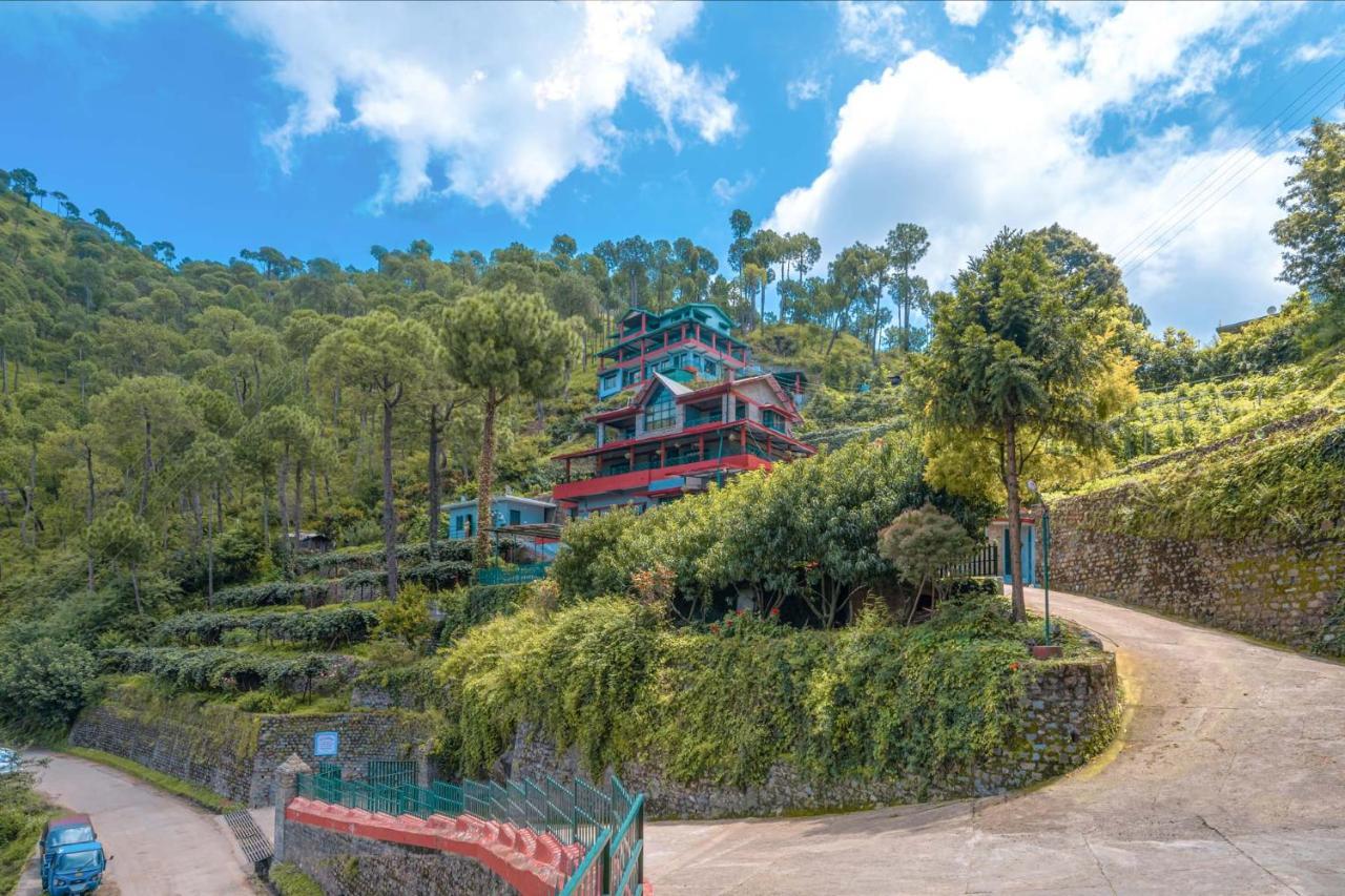 Stayvista At Cecil Cottages With Barbeque, Hill View Касаулі Екстер'єр фото